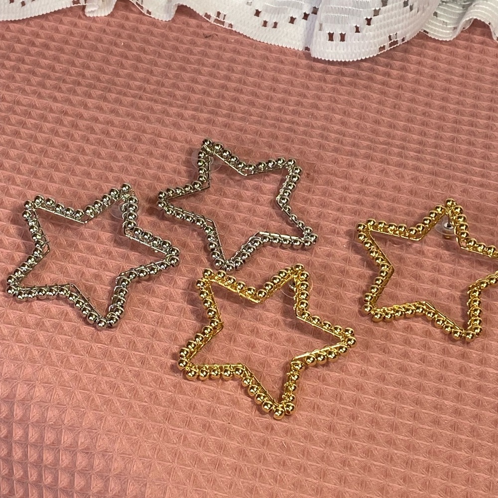 NWT SHINING BRIGHT GOLD METAL STAR EARRINGS SPECIAL FOR VALENTINE GIFT BIRTHDAY - Picture 7 of 12